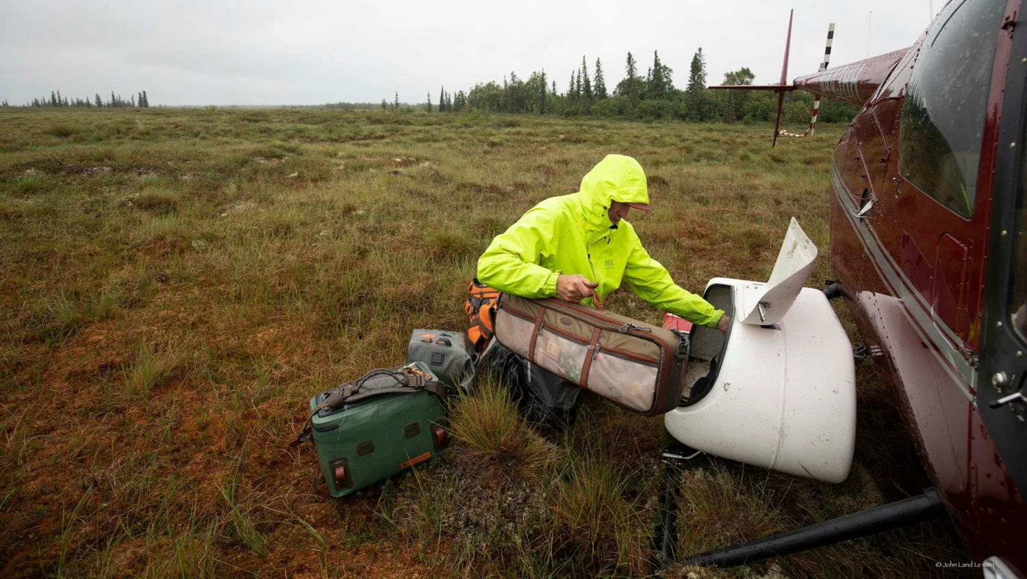 Fishpond Dakota 31" Carry-on Rod And Reel Case/Granite - Image 7